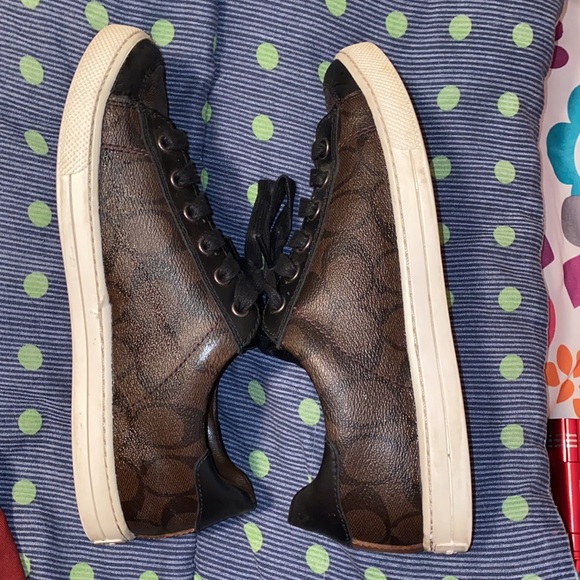 Coach sneaker with patches - Picture 2 of 10